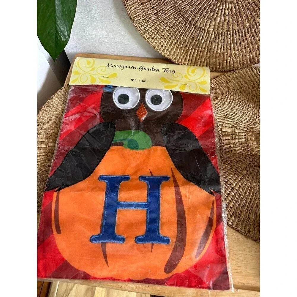 Monogram Garden Flag H embroidered Owl NEW